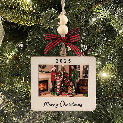 MerryCrafts Holiday Keepsake Photo Ornament